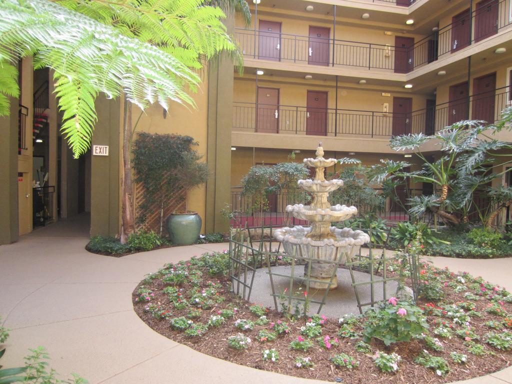Quality Inn San Diego Downtown North Kültér fotó