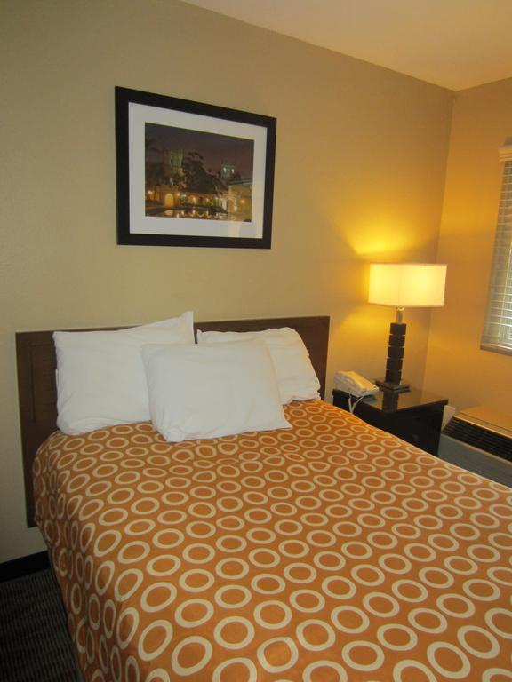 Quality Inn San Diego Downtown North Kültér fotó