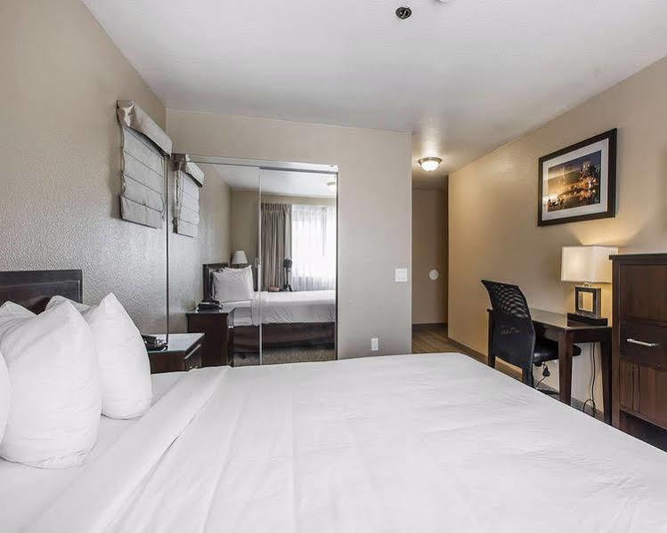 Quality Inn San Diego Downtown North Kültér fotó